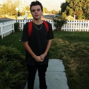 Meet your Posher, Tyler